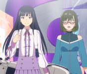 yuzuki arriving at tamahiko's villa